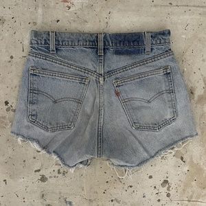 Vintage 80’s Levis Orange Tab Cut Off Shorts Tag Size 30 Fits 26/27